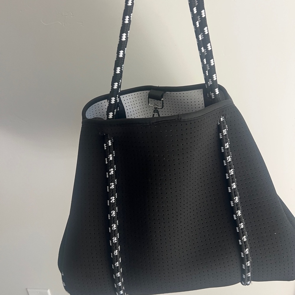 Popups Everyday Tote - Basic Black - image 8